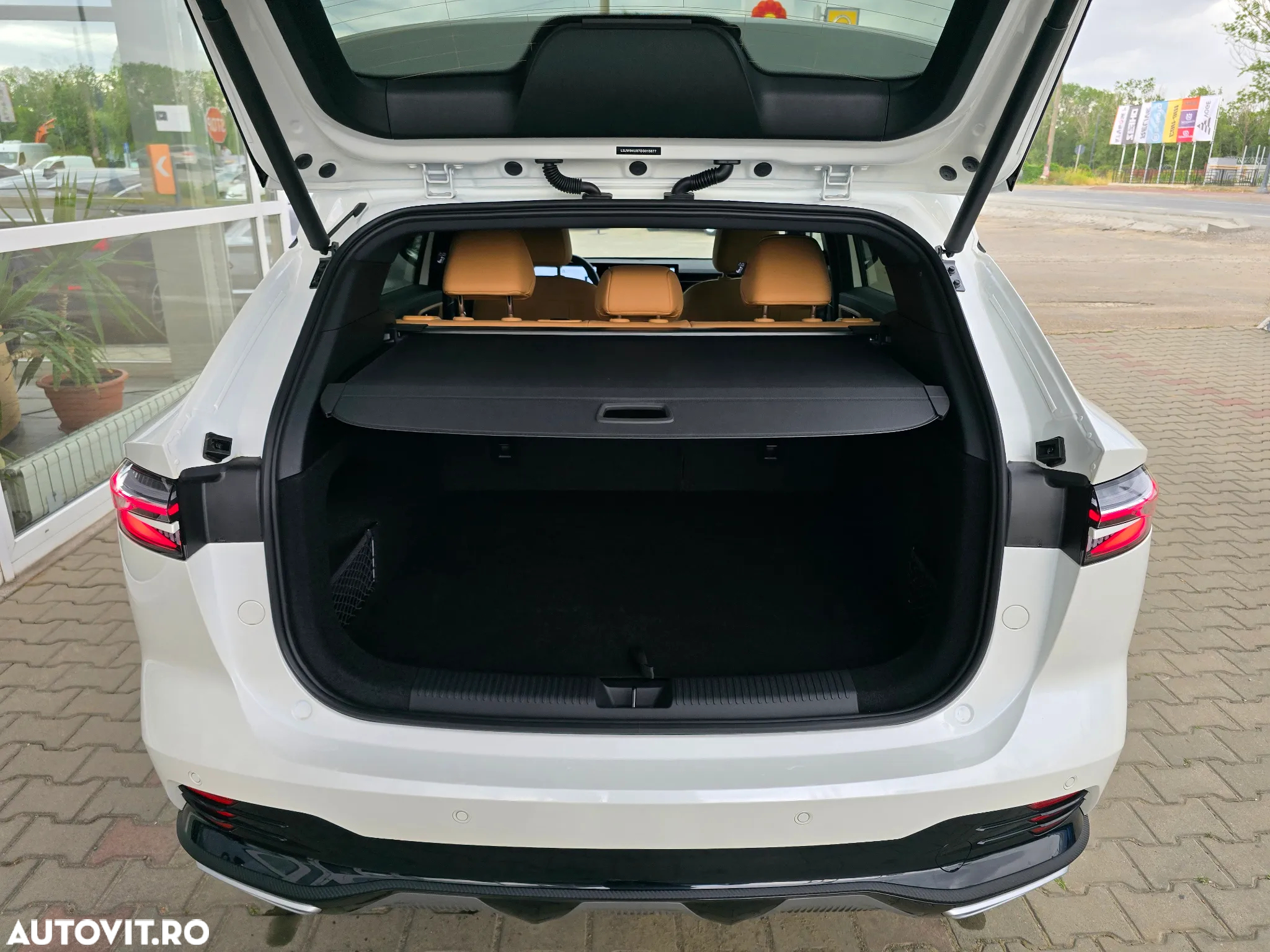 MG HS 1.5T Aut. Luxury - 13