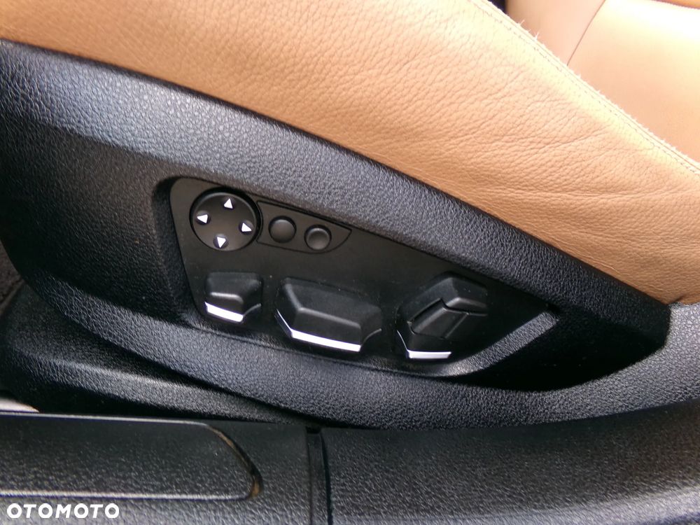 BMW Seria 7 730d - 16