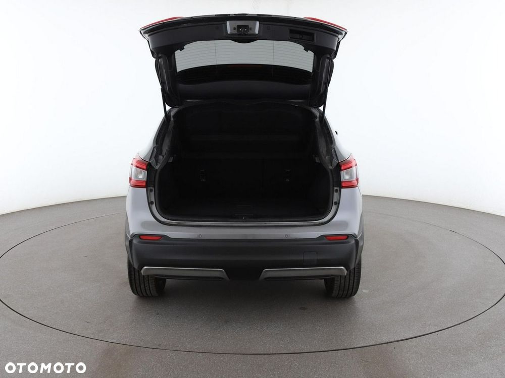 Nissan Qashqai 1.6 DIG-T N-Connecta - 20