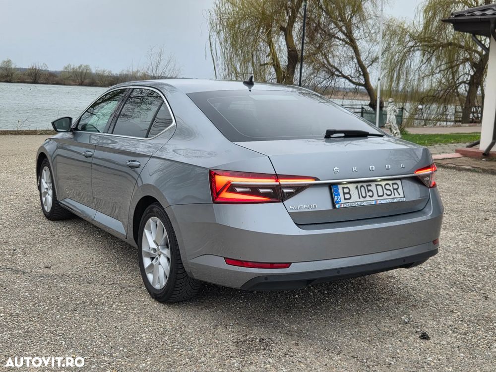 Skoda Superb 2.0 TDI DSG Style - 3