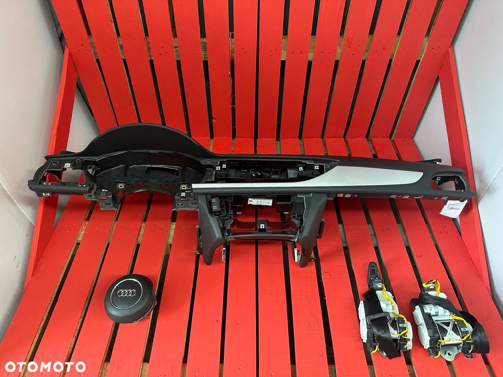 AUDI A6 C7  A6C7 DESKA ROZDZIELCZA konsola kokpit pulpit poduszki airbag pasy KOMPLET ORYGINALNY - 1