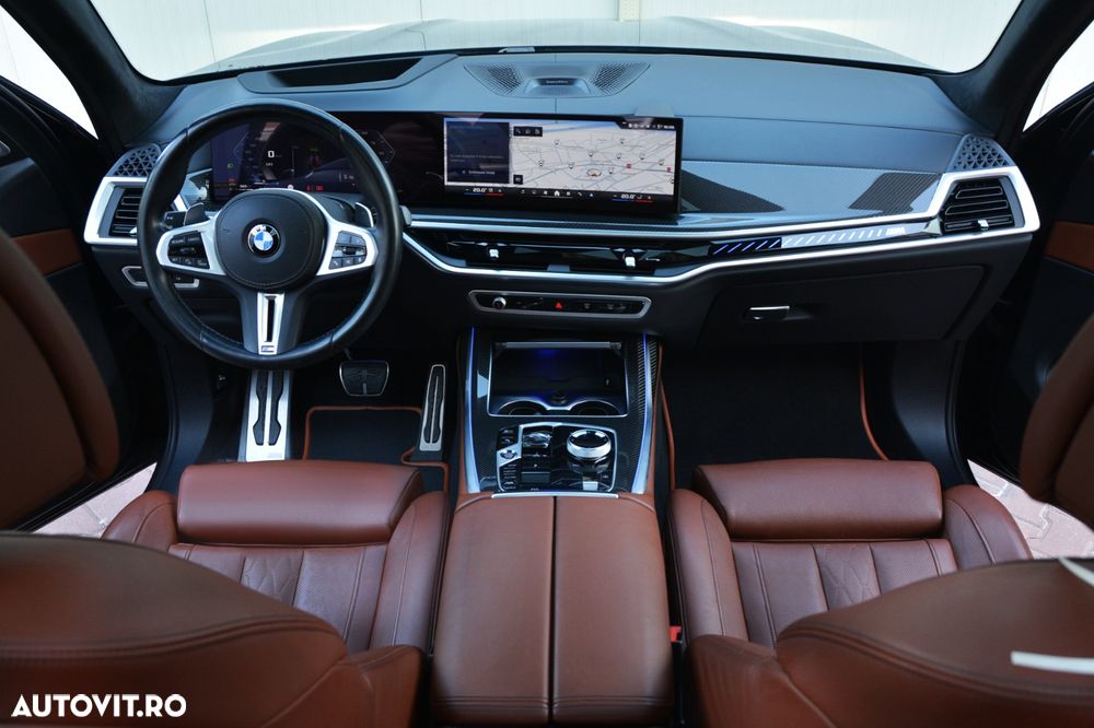 BMW X7 M60i xDrive AT MHEV - 9