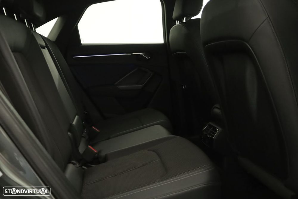 Audi Q3 Sportback 45 TFSIe S line S tronic - 23