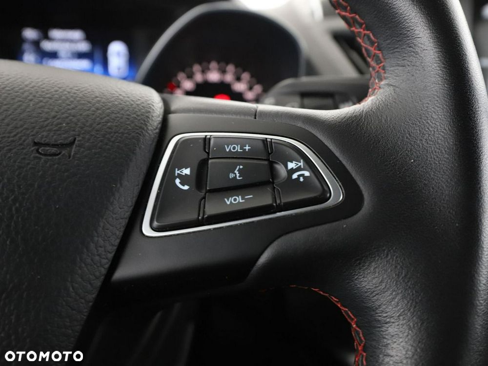 Ford Kuga 2.0 TDCi 4x4 ST-Line - 30