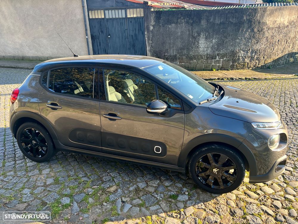 Citroën C3 1.2 PureTech Shine - 10