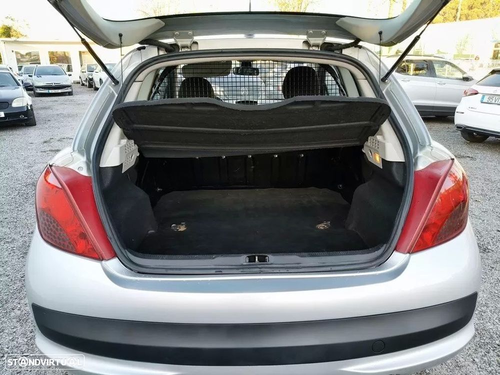 Peugeot 207 1.6 hdi sport van - 4