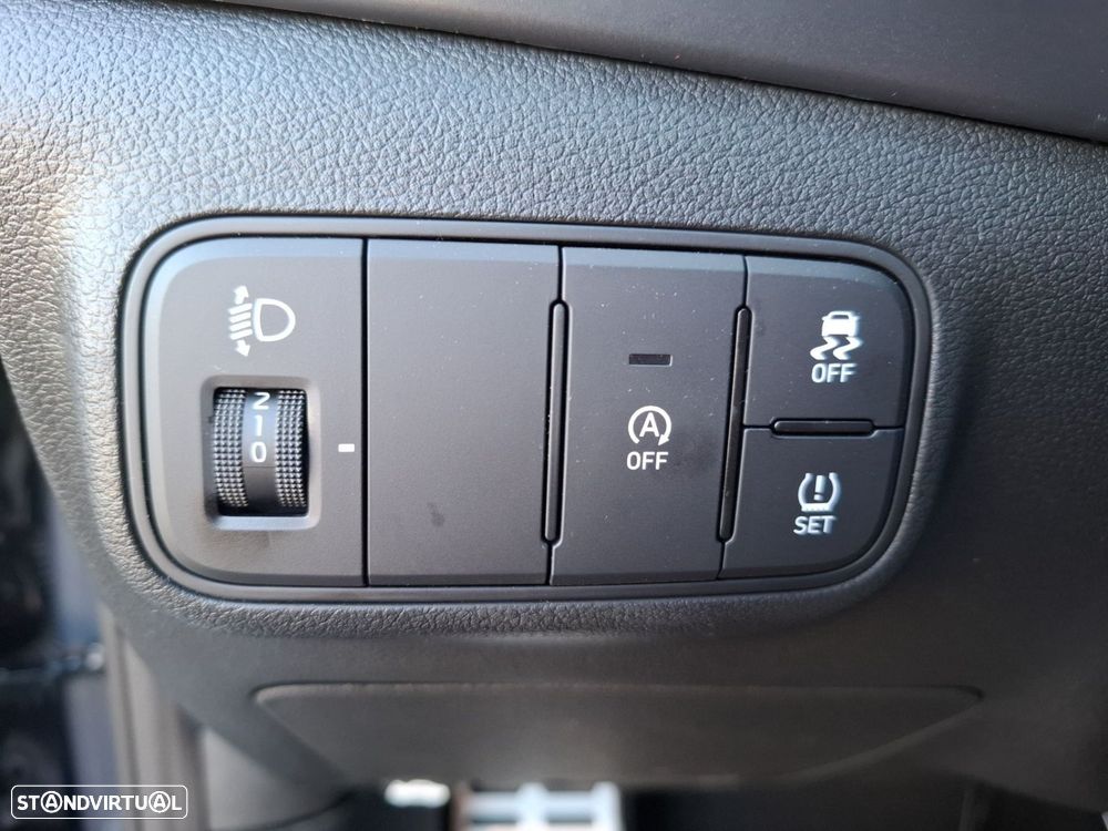 Hyundai Bayon 1.0 T-GDI Premium DCT - 18