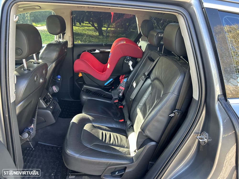 Audi Q7 3.0 V6 TDi quattro Tiptronic - 9