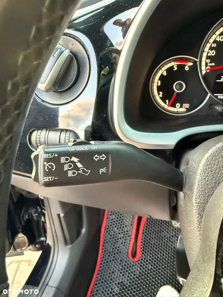 Volkswagen Beetle 1.6 TDI - 13