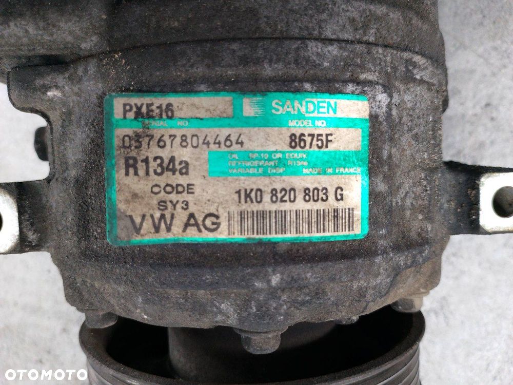 POMPA, SPRĘŻARKA KLIMATYZACJI VW GOLF V 1K0820803G - 2