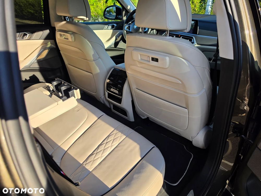 BMW X6 - 14
