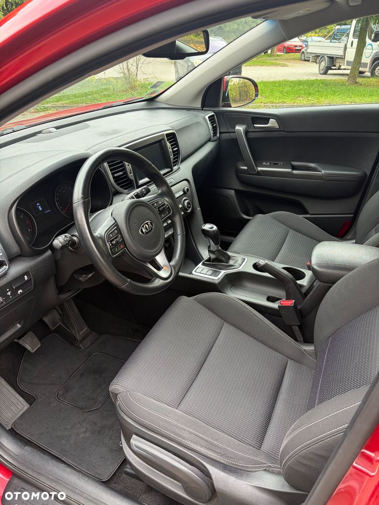 Kia Sportage 1.6 T-GDI AWD VISION - 9
