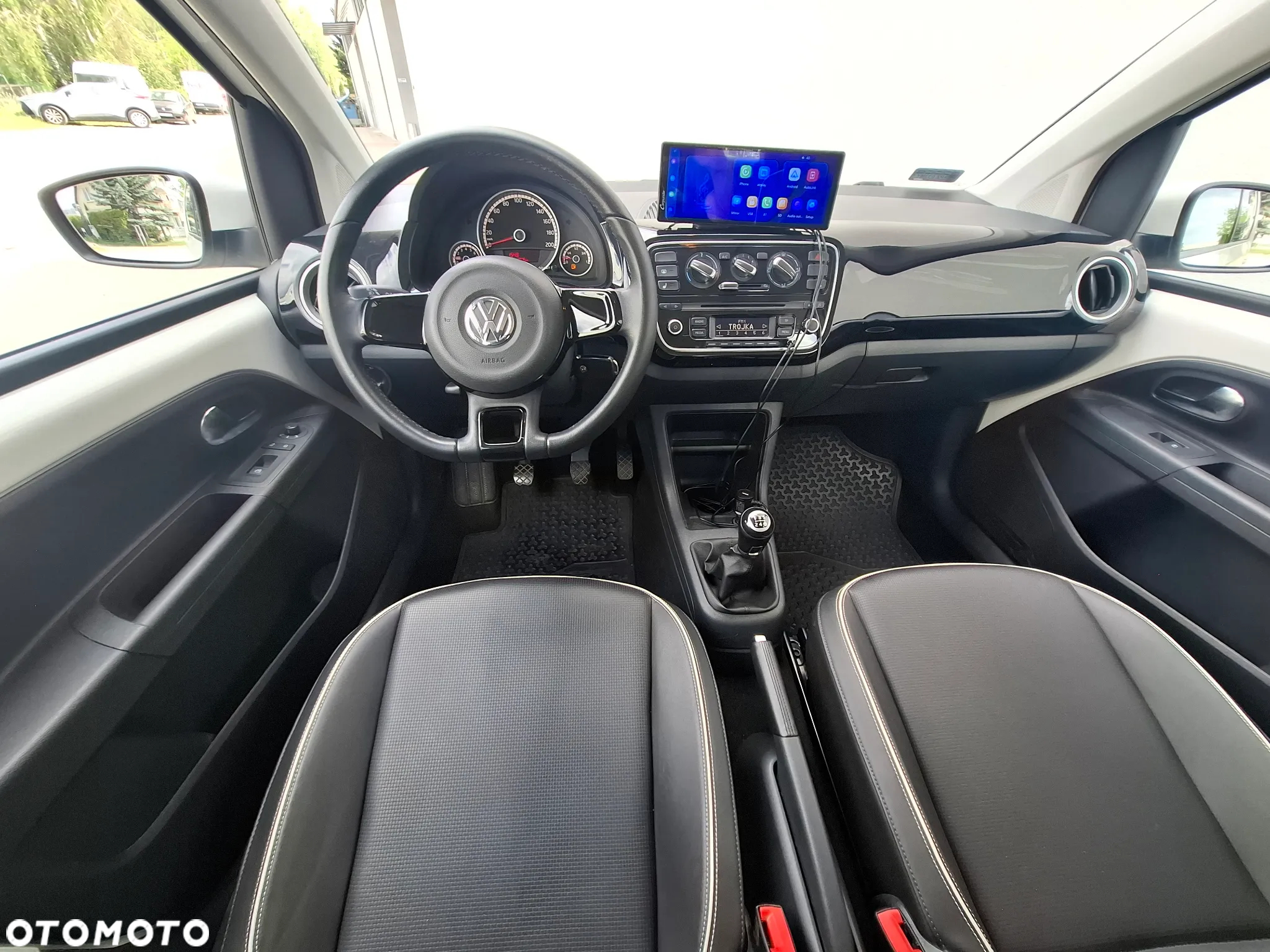 Volkswagen up! 1.0 high EU6 - 7