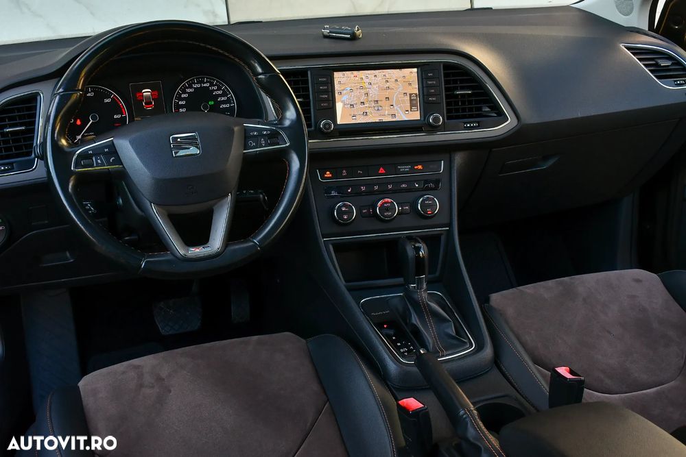 Seat Leon 2.0 TDI Start&Stop 4DRIVE DSG X-Perience - 30