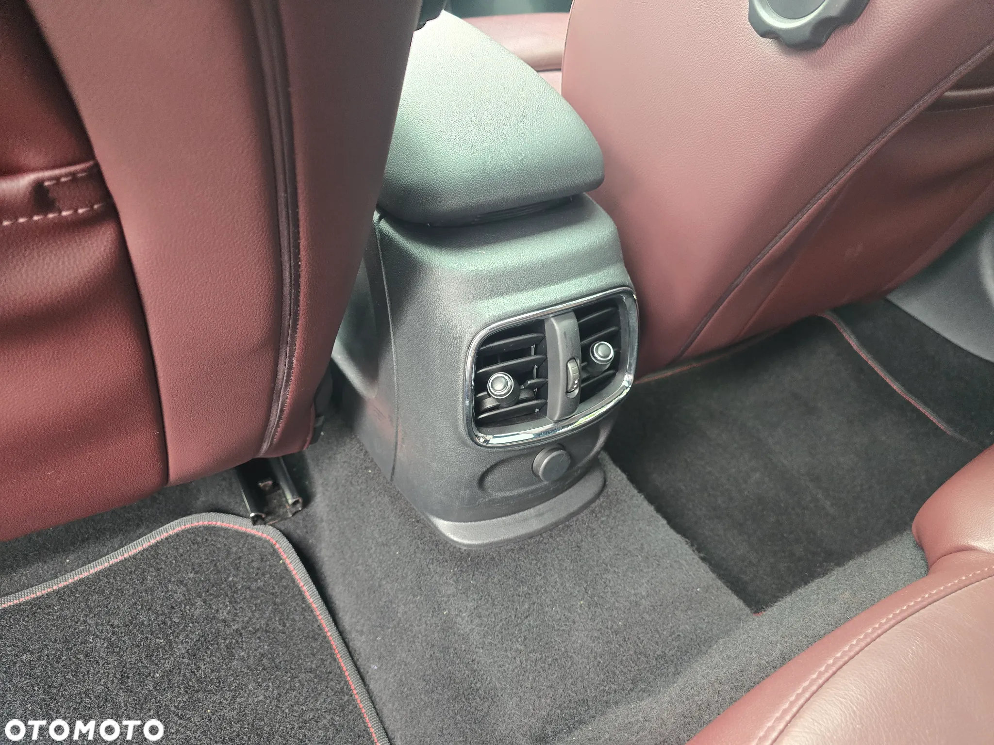 MINI Clubman Cooper SD - 13
