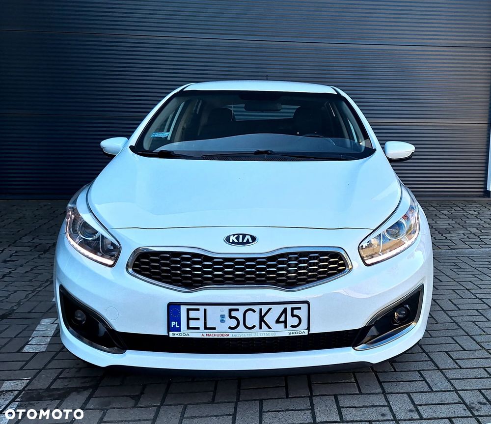 Kia Ceed Cee'd 1.6 CRDi L - 2