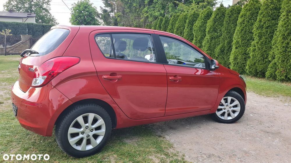 Hyundai i20 1.25 Comfort - 11
