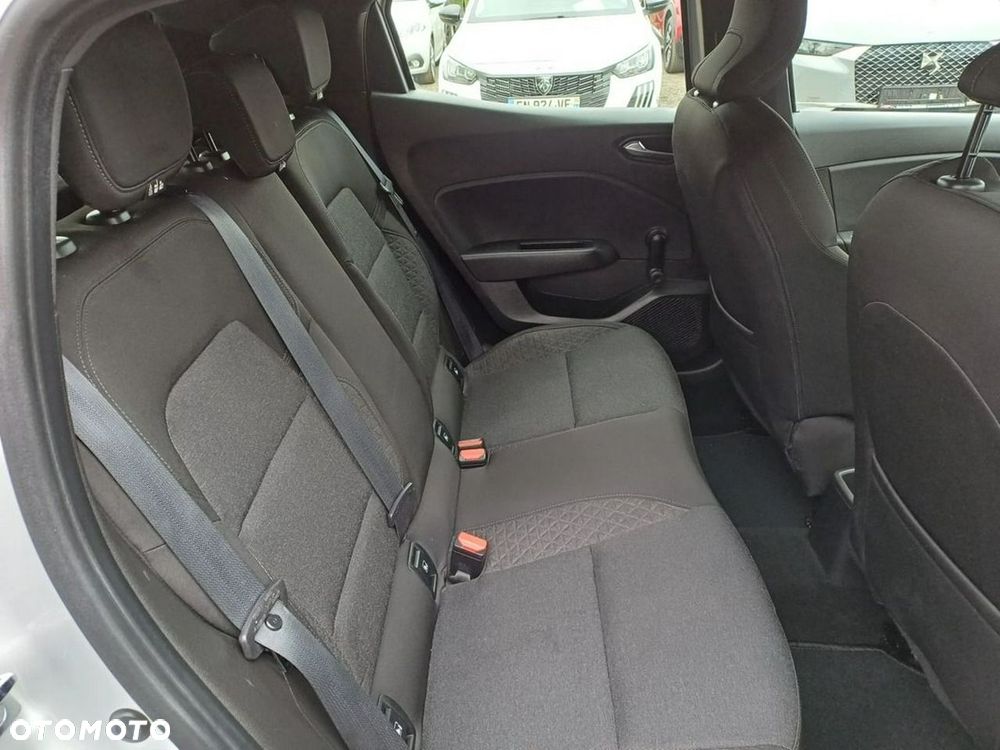 Renault Clio - 13