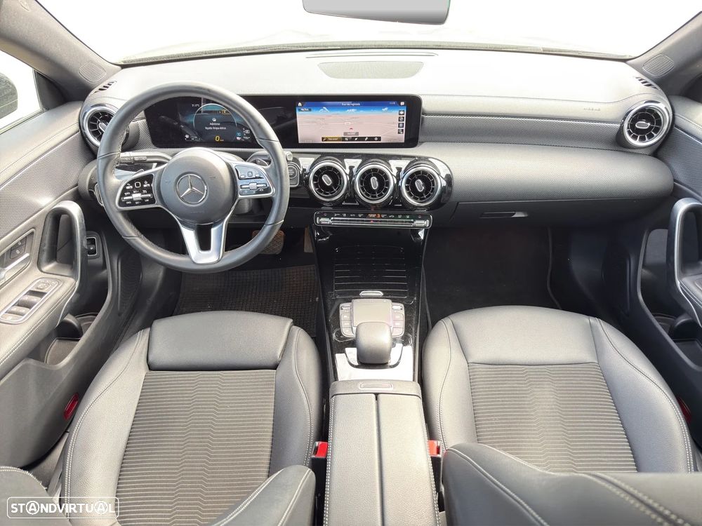 Mercedes-Benz CLA 250 e 8G-DCT Progressive - 7