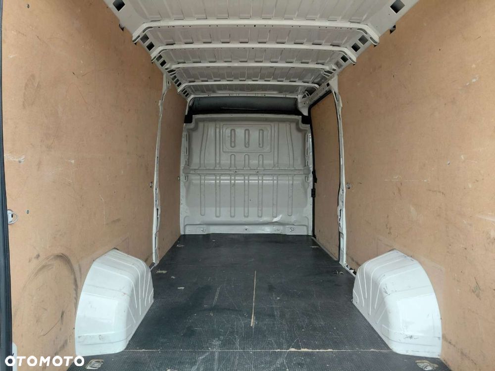 Peugeot BOXER - 12