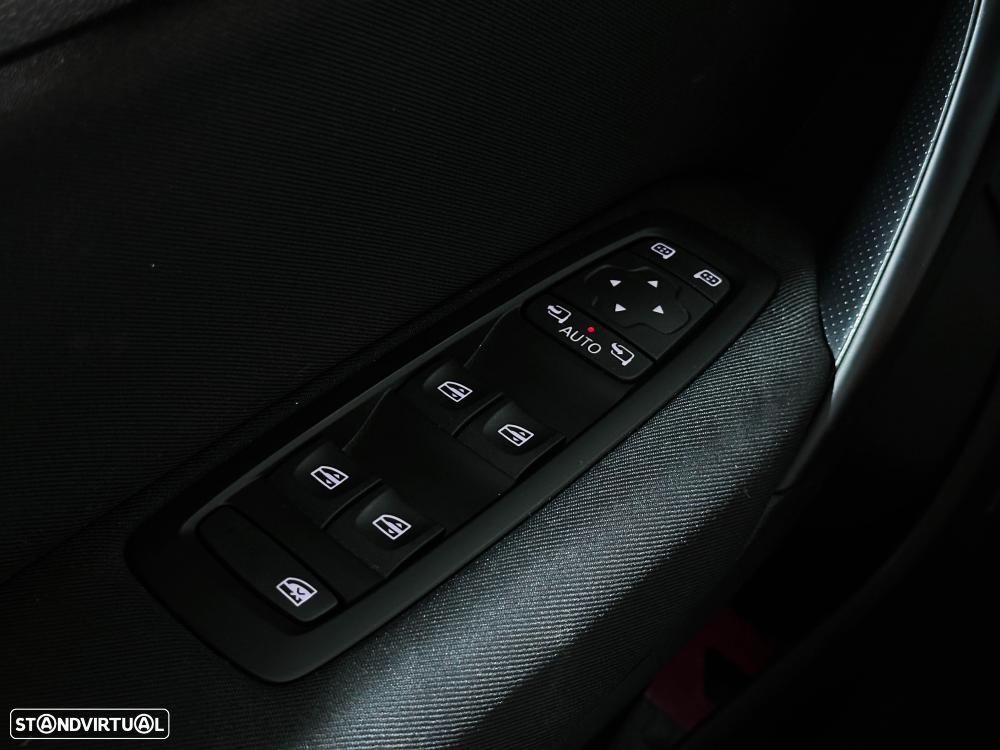 Renault Mégane 1.6 Plug-In R.S. Line - 45