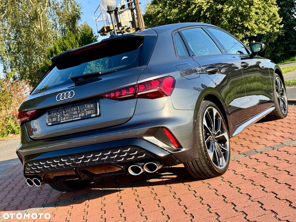 Audi S3 Sportback TFSI  quattro S tronic - 19