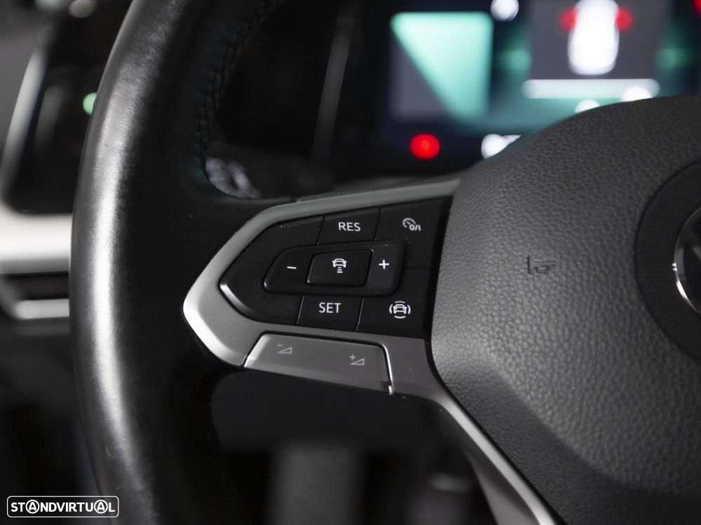 VW Golf Variant 2.0 TDi Life - 15