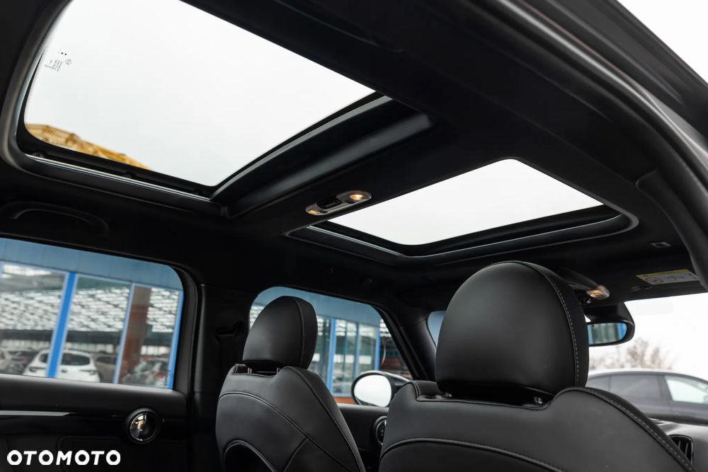 MINI Countryman Cooper SE ALL4 Classic Trim - 28