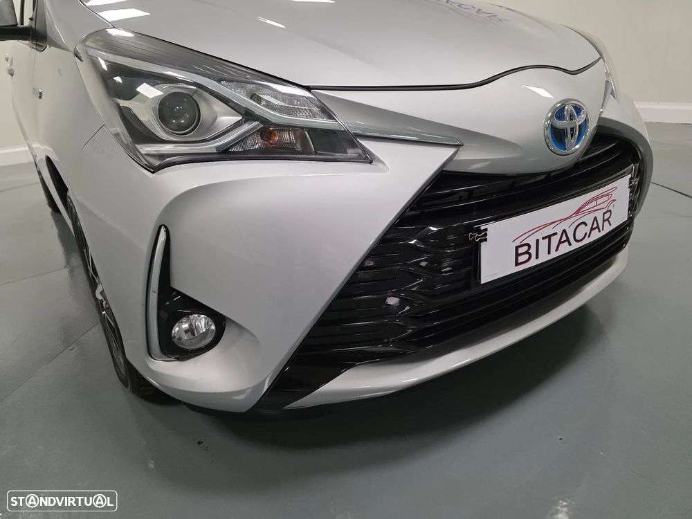 Toyota Yaris 1.5 HSD Comfort +P.Style+P.Techno - 7