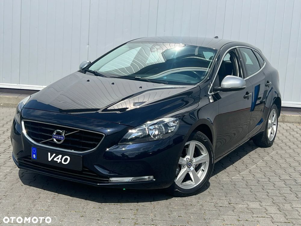 Volvo V40 - 2