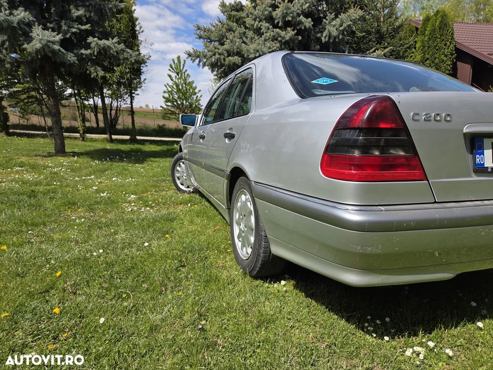 Mercedes-Benz C - 5