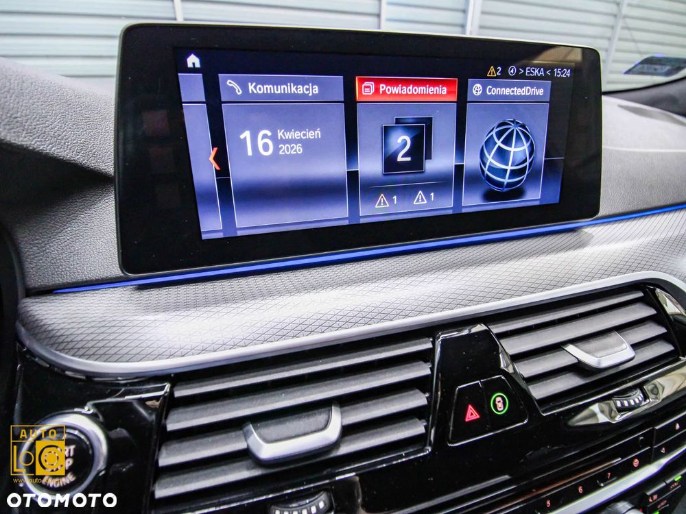 BMW Seria 5 520d M Sport - 22