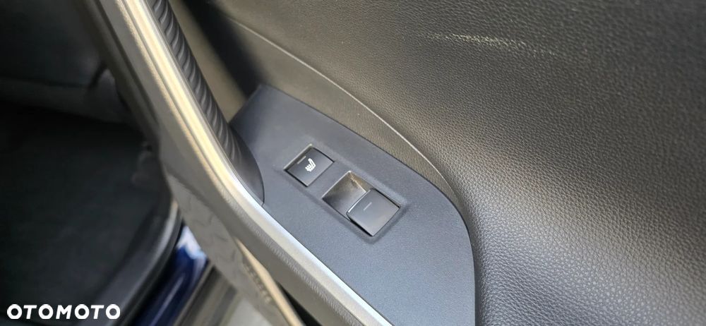 Suzuki Across PLUG-IN HYBRID - 8