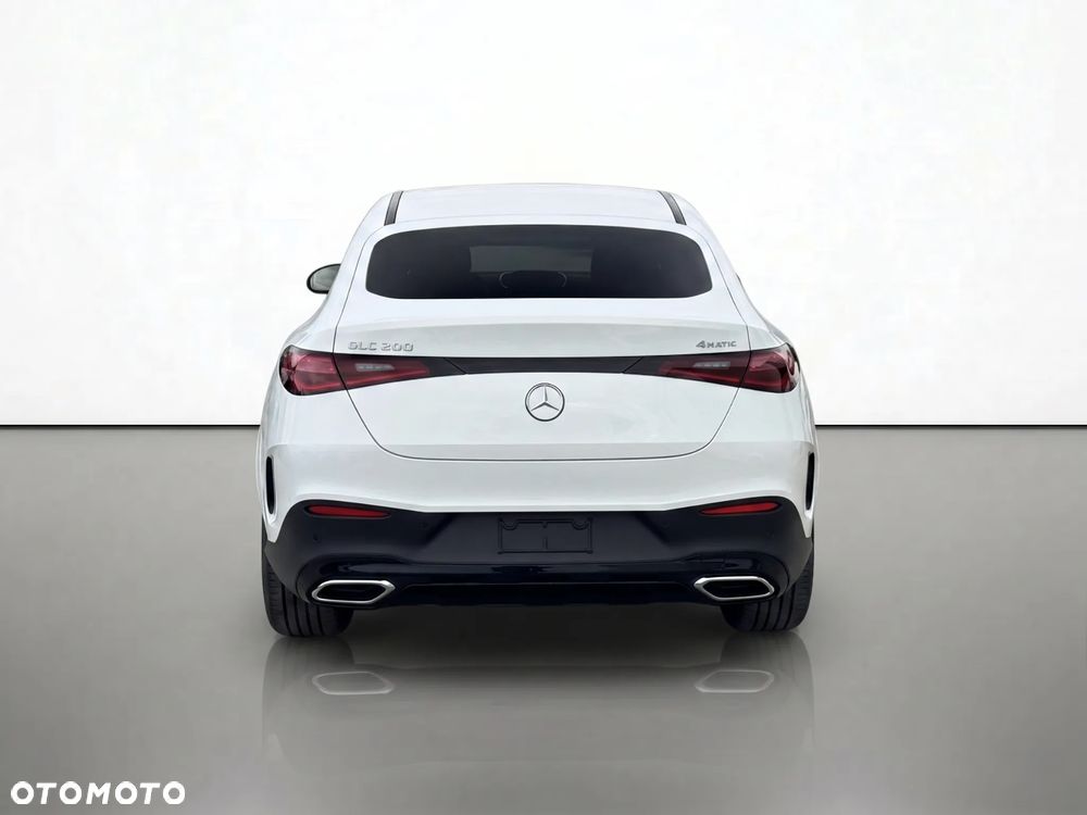 Mercedes-Benz GLC - 7