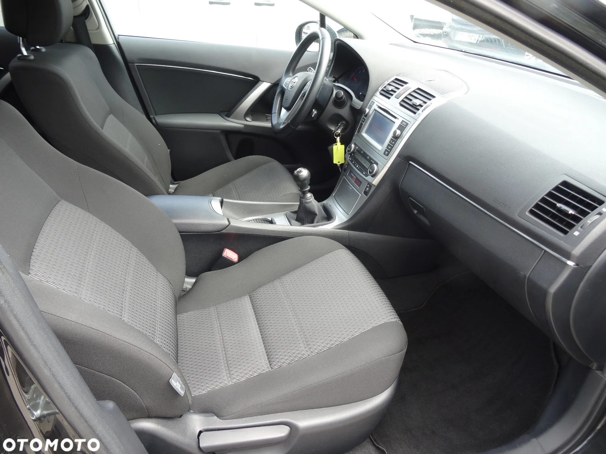 Toyota Avensis 2.0 D-4D Active - 17