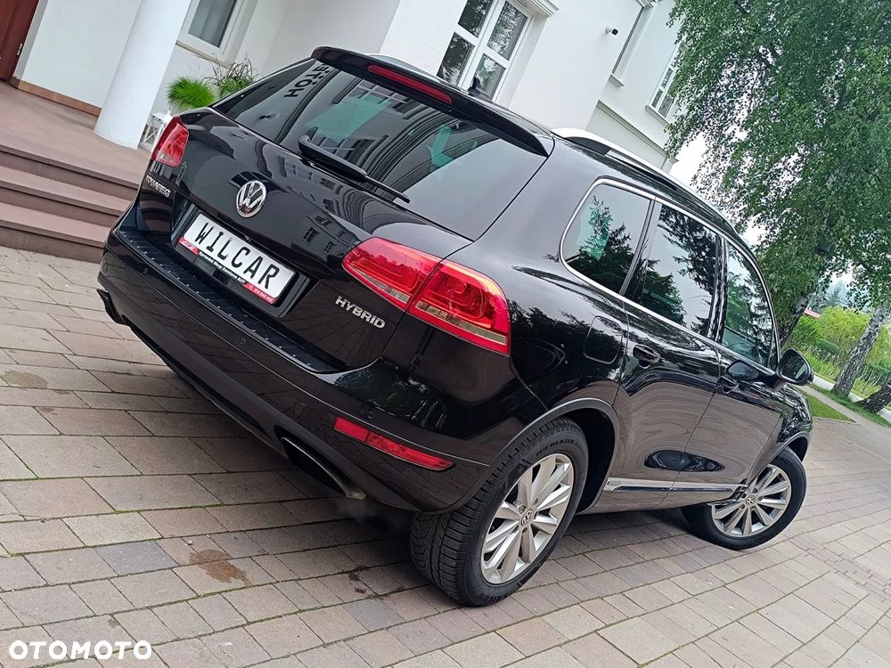 Volkswagen Touareg - 5
