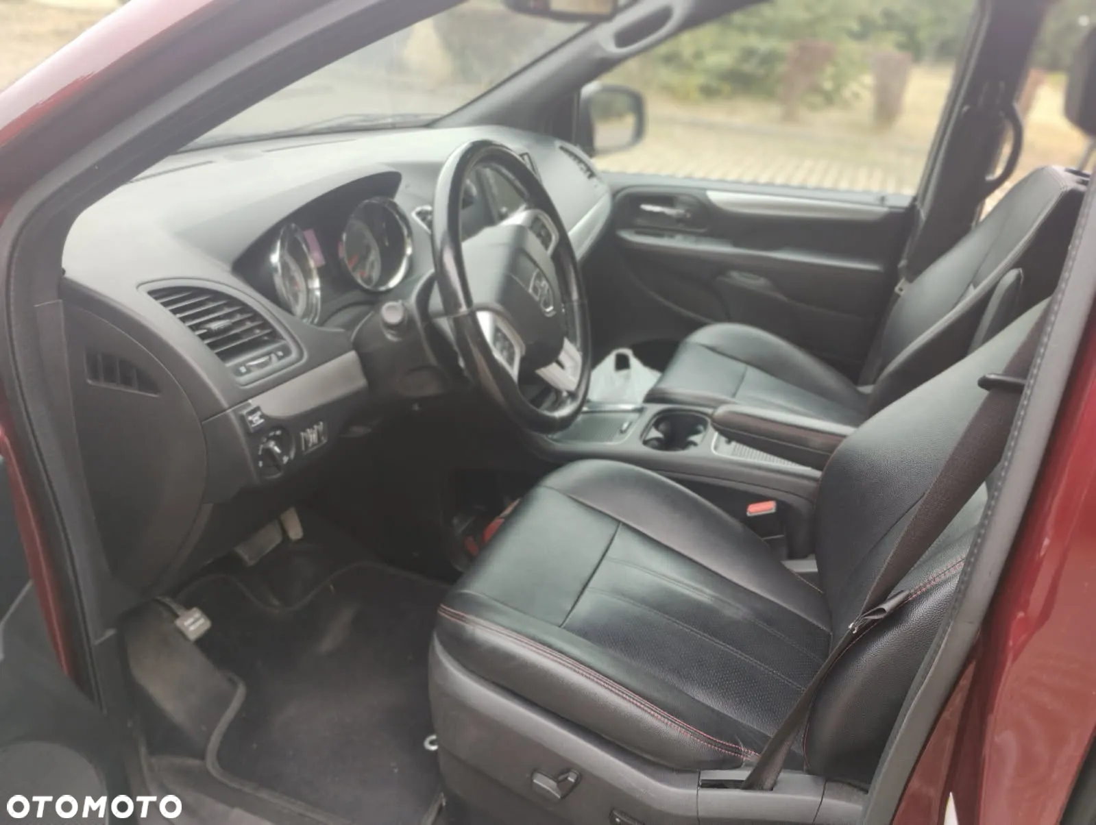 Dodge Grand Caravan 3.6 R/T - 4