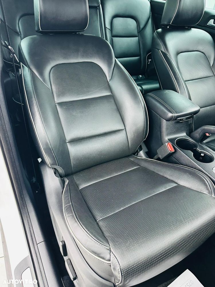 Kia Sportage 1.7 CRDI 2WD ISG Dream-Team Edition - 26