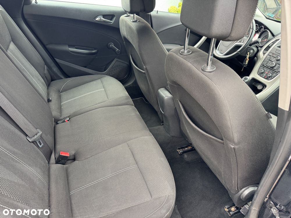 Opel Astra - 14
