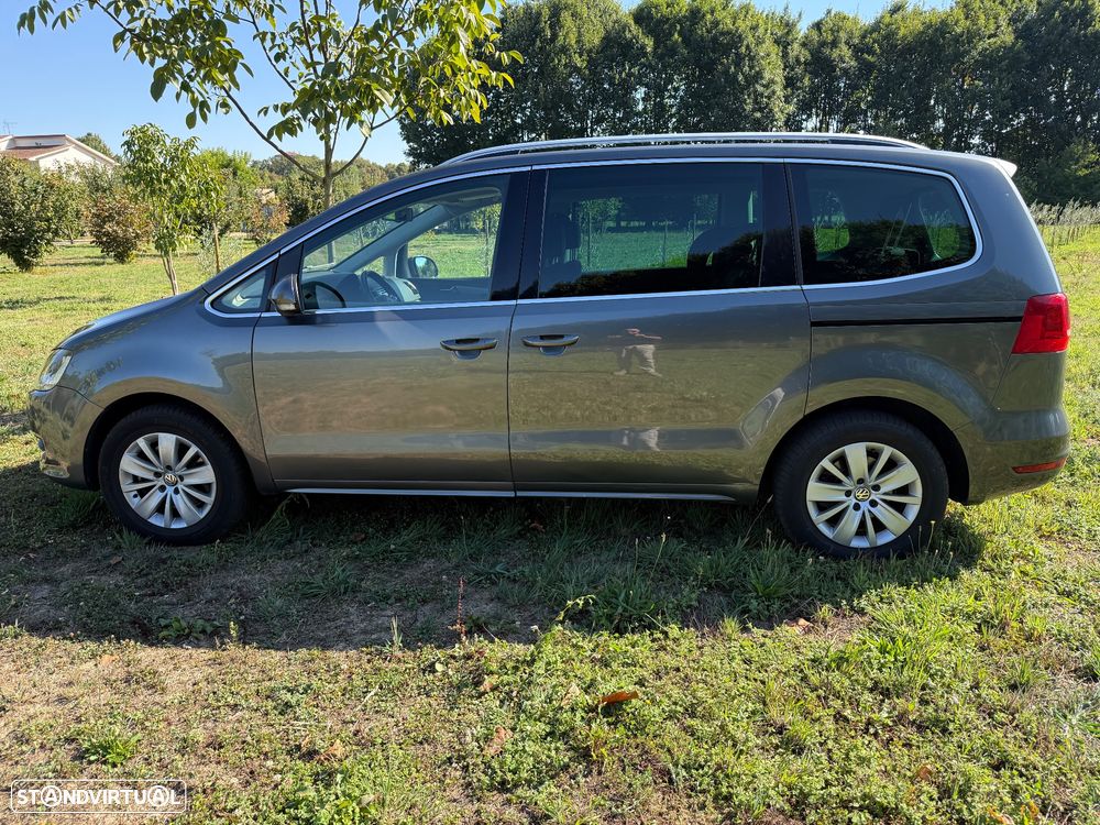 VW Sharan 2.0 TDI Confortline DSG - 9