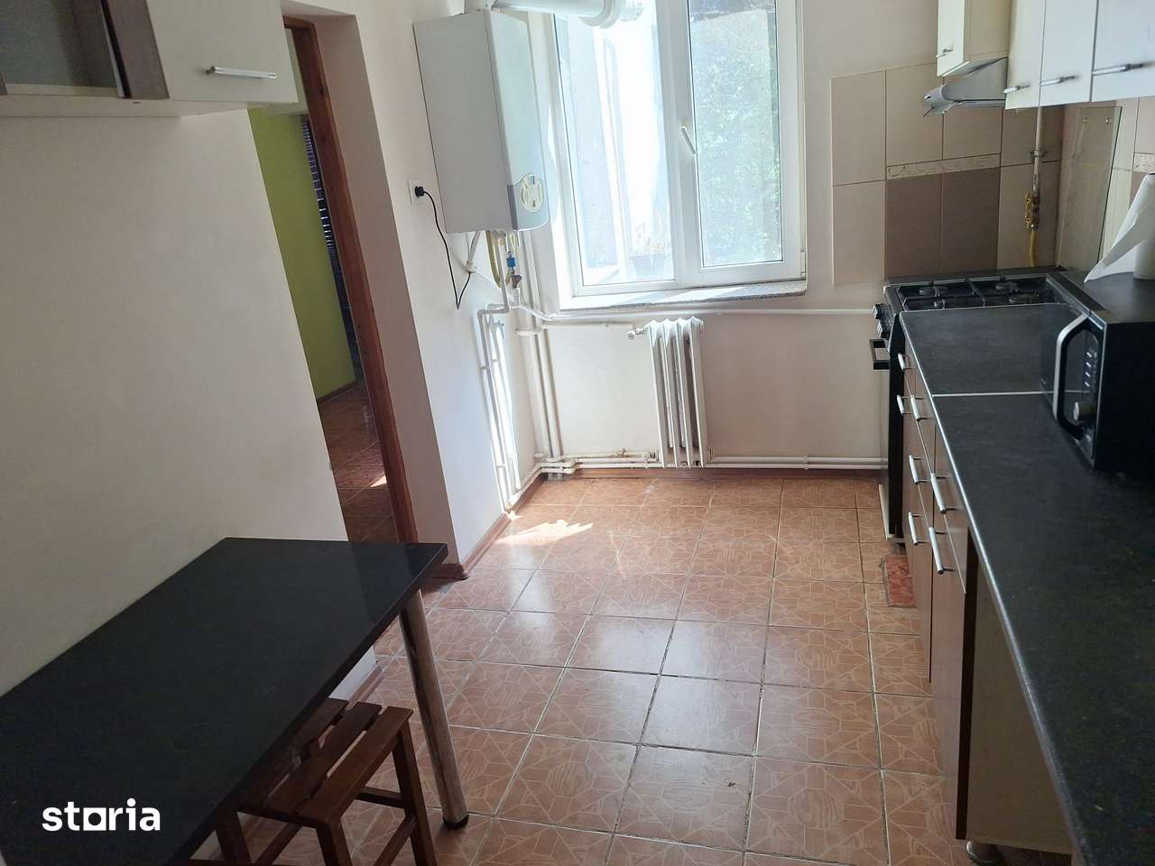 Apartament cu 4 camere ,decomandat-circular,etaj 1, Banca Religiilor — fotografia 3
