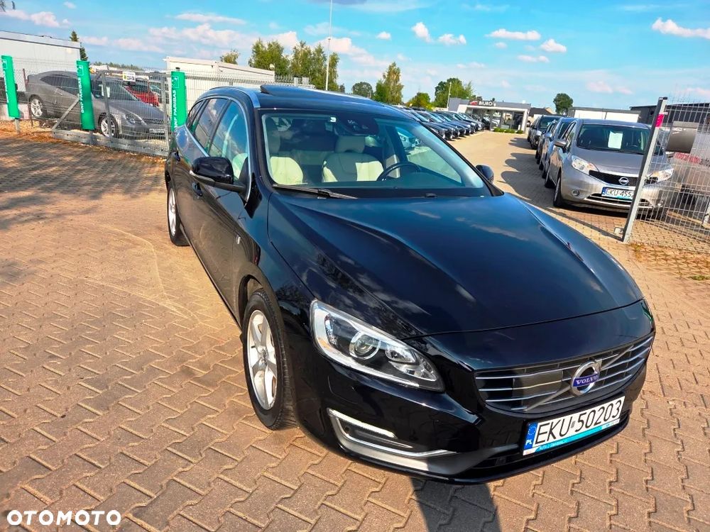 Volvo V60 D4 Ocean Race - 24