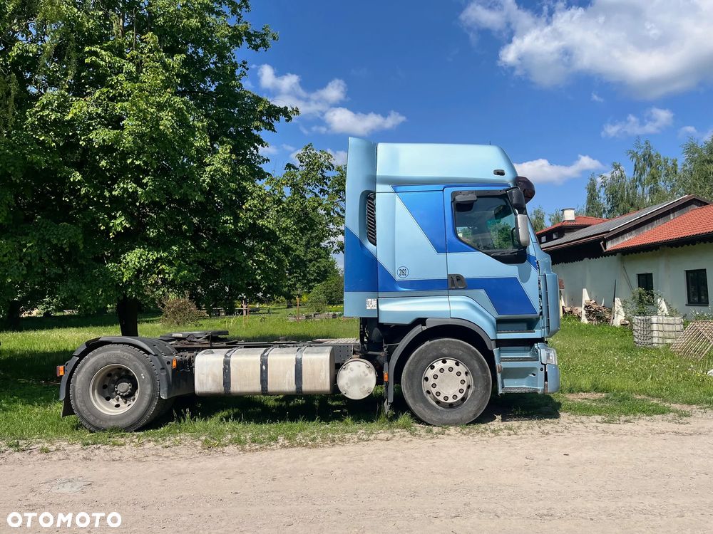 Renault Premium - 6