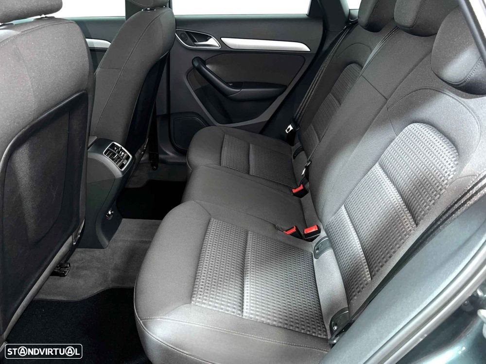 Audi Q3 2.0 TDI Design - 14