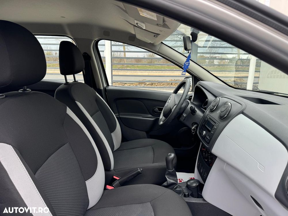 Dacia Sandero 1.2 16V 75 Ambiance - 10