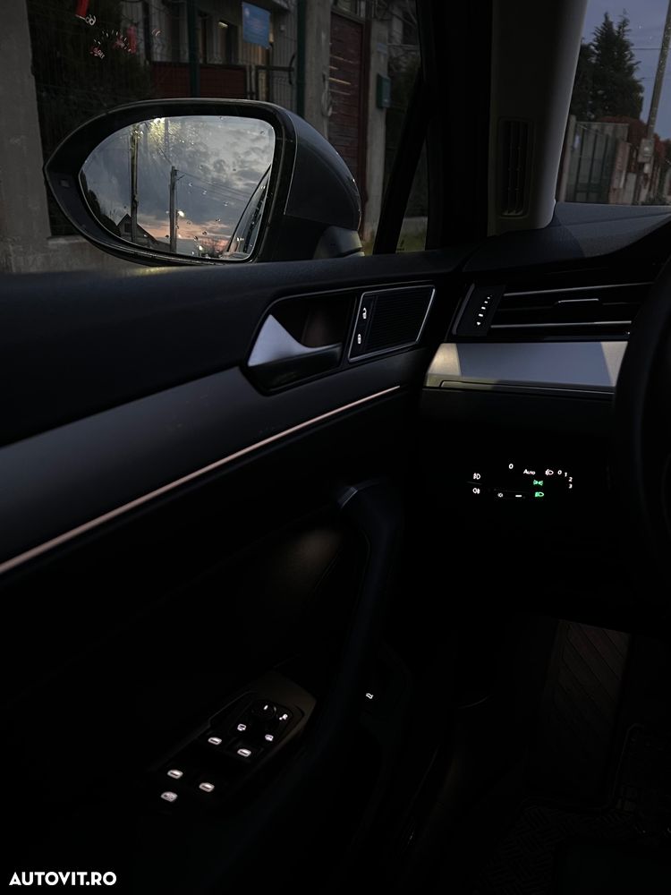 Volkswagen Passat 2.0 TDI Trendline - 20