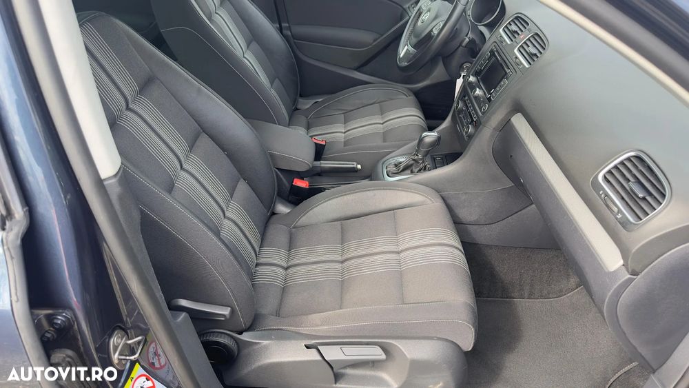 Volkswagen Golf 1.2 TSI DSG MATCH - 26