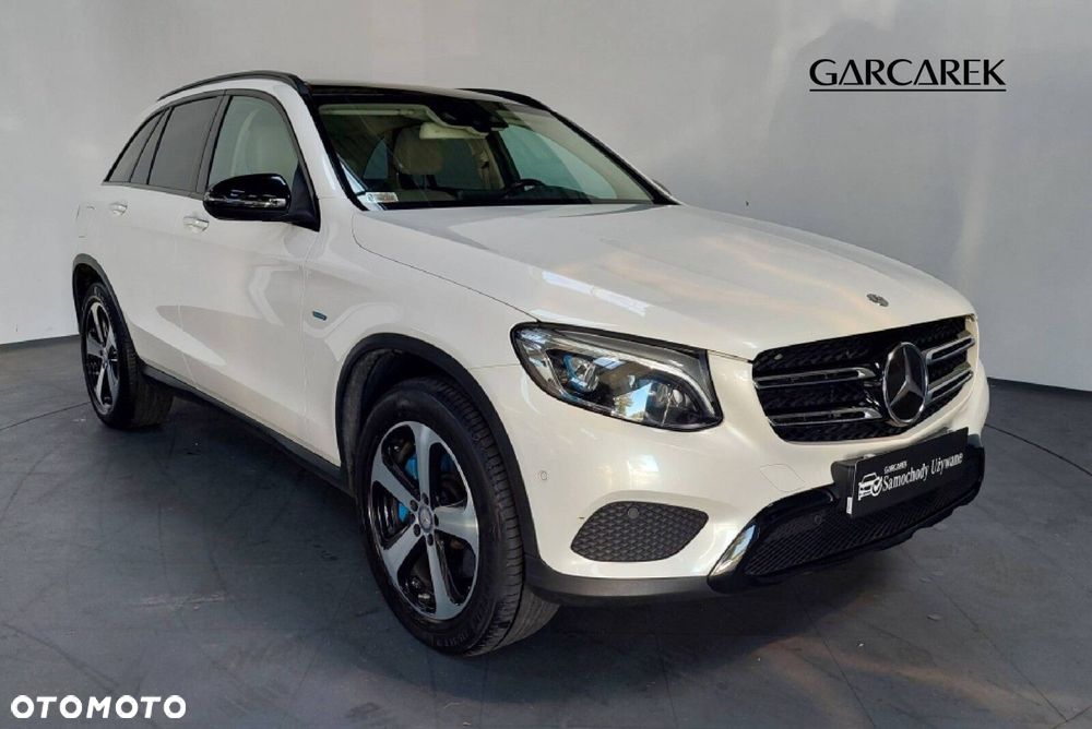 Mercedes-Benz GLC - 2