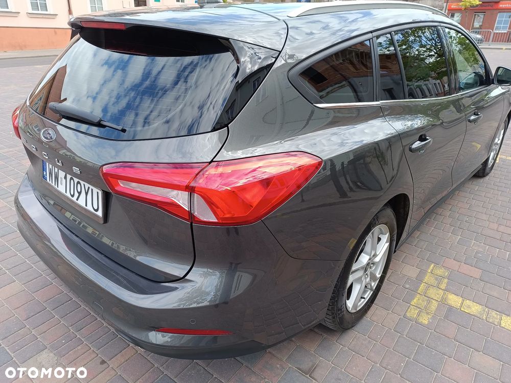 Ford Focus - 29