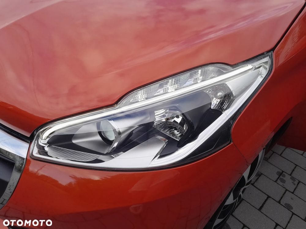 Peugeot 208 PureTech 82 Start & Stop Style - 12